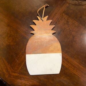 Pineapple Shaped Wood & Marble Cutting Board NWT